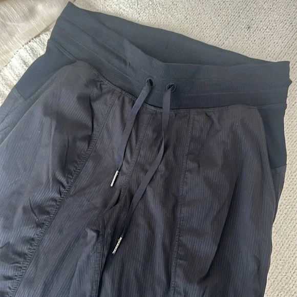 LULULEMON- Dance Studio Mid-Rise Jogger
(Full Length) - Picture 8 of 8